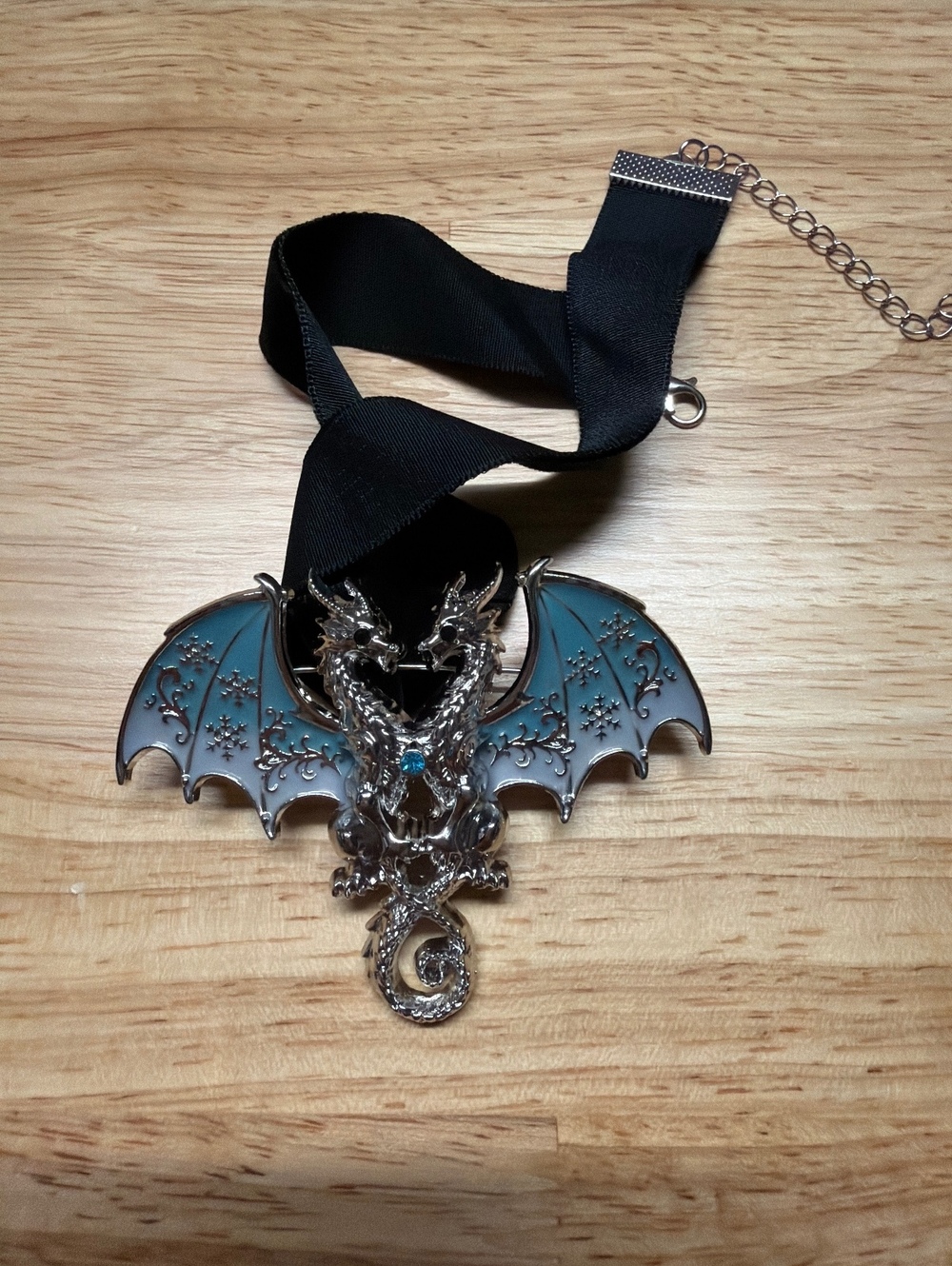 Gothic Double-Headed Dragon Pendant choker with Blue Wings or broach nwot